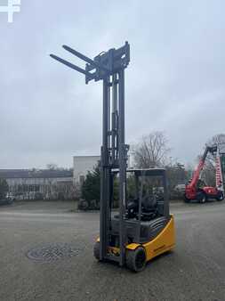 Elektro tříkolové VZV 2020  Jungheinrich EFG 220 (6)