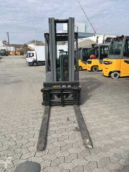 Eléctrica de 3 ruedas 2018  Jungheinrich EFG 216 (5)