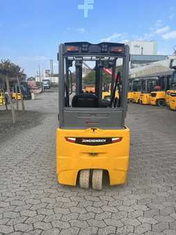 Eléctrica de 3 ruedas 2018  Jungheinrich EFG 216 (6)