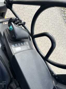 Eléctrica de 3 ruedas 2018  Jungheinrich EFG 216 (9)