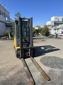 El truck - 4 hjulet 2017  Jungheinrich EFG 430 (3)