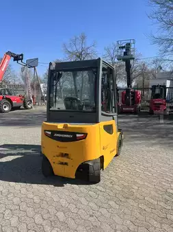 El truck - 4 hjulet 2017  Jungheinrich EFG 430 (4)