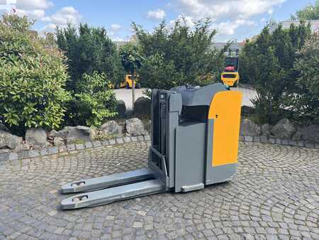 Stoccatori 2015  Jungheinrich ESD 120 (1)