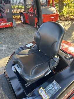 Chariots élévateurs diesel 2023  Manitou MI 25 D (6)