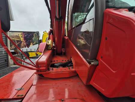 Empilhador telescópico giratório  2014  Manitou MRT 2150+ privilege (9)