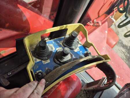Chariots télécopiques rotatifs 2007  Manitou MRT 2150 (10)