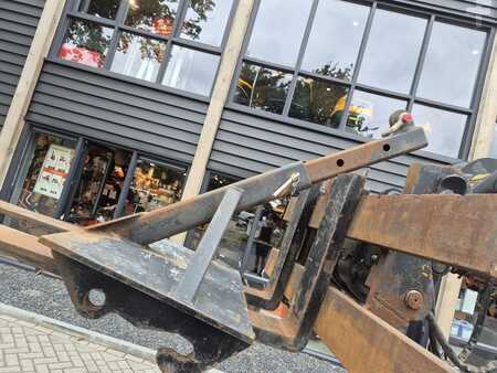 Chariots téléscopiques fixes 2021  JCB 516-40 (4)