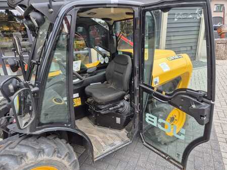 Chariots téléscopiques fixes 2021  JCB 516-40 (7)