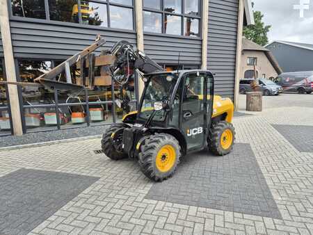 Chariots téléscopiques fixes 2021  JCB 516-40 (9)