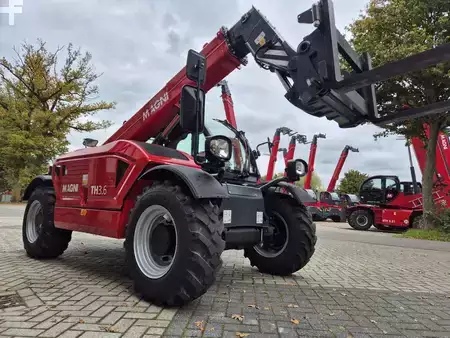 Sollevatori telescopici rigidi 2025  Magni TH 3.6 (5)