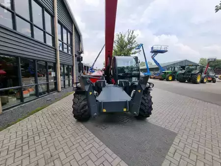 Sollevatori telescopici rigidi 2021  Magni TH5,5.15P (4)