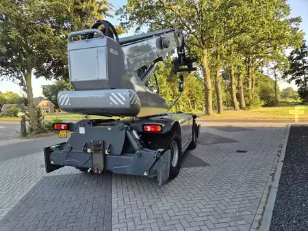 Sollevatori telescopici rotativi 2019  Magni RTH 6.30 (11)