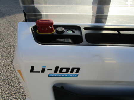 Apilador eléctrico 2025  Bobcat LSM12N-7 (5)