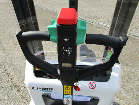 Pinontavaunu 2026  Bobcat LSM12N-7 (7)