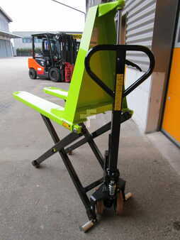 Vozík s nůžkovým zdvihem 2025  Pramac HX10M (6)