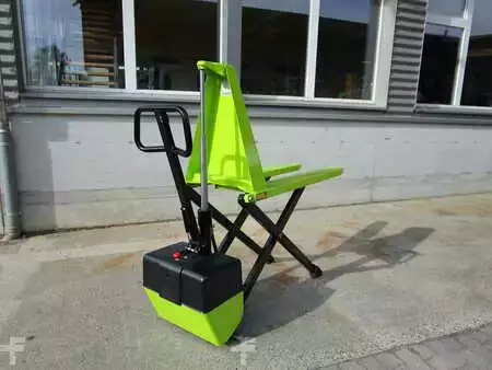 Wózek paletowy nożycowy 2026  Pramac HX10E (3)