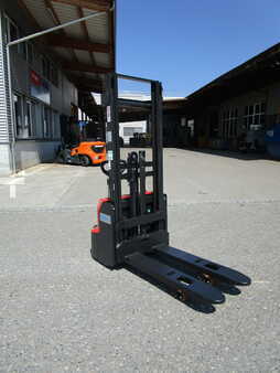 Ledstaplare gå 2025  Noblelift SWB-130D (5)