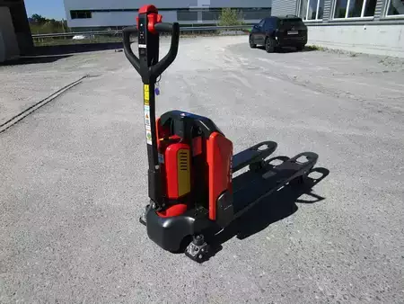 Nízkozdvižný vozík 2026  Noblelift PT E20N EDGE (1)