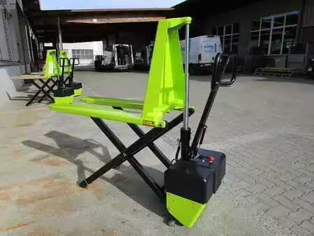 Vozík s nůžkovým zdvihem 2026  Pramac HX10E (1)
