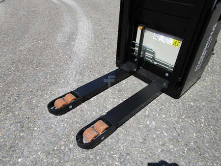Stacker pedestre 2025  HC (Hangcha) CDD20-XT1-SI (11)