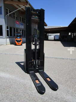 Stacker pedestre 2025  HC (Hangcha) CDD20-XT1-SI (4)