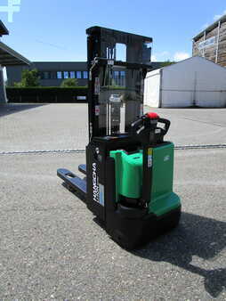 Pinontavaunu 2025  HC (Hangcha) CDD16-XT1-SIL / Initialhub/Int. LG 80Ah (2)