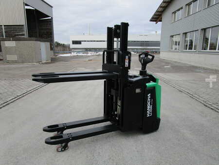 Pinontavaunu 2026  HC (Hangcha) CDD20-XT1S-SID Doppelstockstapler (1)