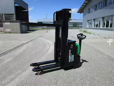 Gerbeurs 2026  HC (Hangcha) CDD16-XT1-SIL / Initialhub/Int. LG 105Ah (9)