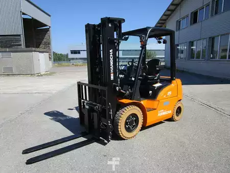 Elektro 4 Rad 2026  HC (Hangcha) XE-Serie (CPD25-XEY2HA-SI) (1)