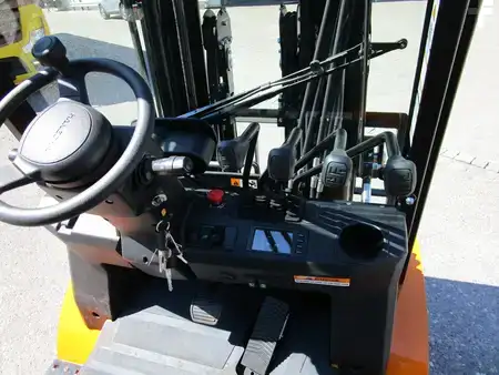 Elektro 4 Rad 2026  HC (Hangcha) XE-Serie (CPD25-XEY2HA-SI) (6)
