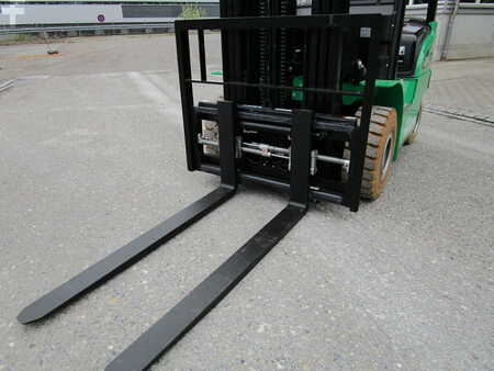 Elektro 4 Rad 2025  HC (Hangcha) CPD18-XCY2-SI / XC-Pro (8)