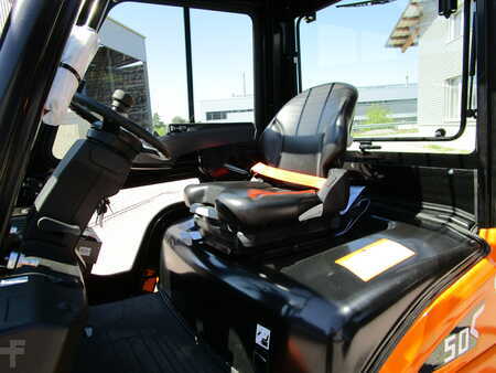 Sähkö - 4 pyör 2025  HC (Hangcha) CPD50-XEXY2-SI (XE-Serie, mini) (12)