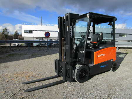 Doosan B30X-7 Plus