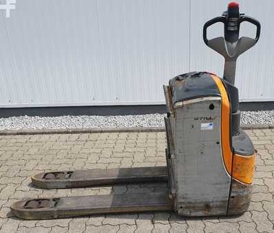 Electric Pallet Trucks - Still EXU 16 (3)