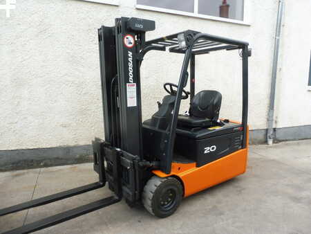 Doosan B20T-5