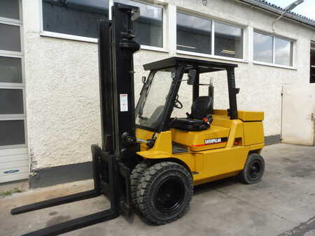 Dieselstapler  CAT Lift Trucks DP50K (1)