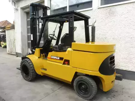 Carretilla elevadora diésel 2003  CAT Lift Trucks DP50K (2)