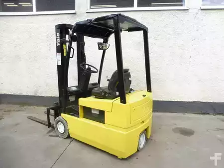 El truck - 3 hjulet 2003  Yale ERP16ATF (1)
