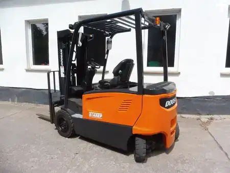 Sähkö - 4 pyör 2018  Doosan B30X-7 (3)