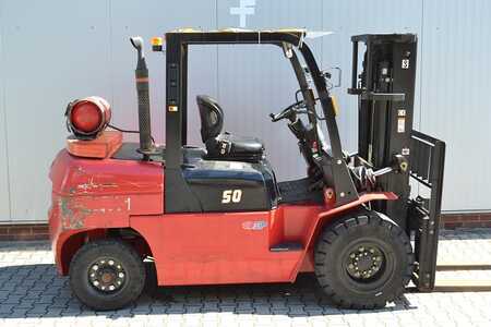 LPG Forklifts 2014  HC (Hangcha) CPQYD50-RXW57 (Nr. G2835) (1)