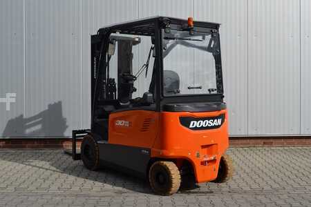 Chariots électriques à 4 roues 2018  Doosan B30X-7AC (Nr. E2680) (5)