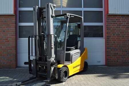 Elektro 4 Rad 2017 Jungheinrich EFG320 (Nr. E2432) (4)