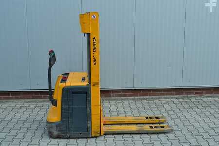 Pallet Stackers 2013  Jungheinrich EJC214Z115-425DZ (Nr. L2666) (1)