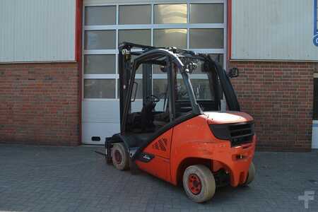 Diesel gaffeltruck 2015  Linde H25D-392 (Nr. D2975) (3)
