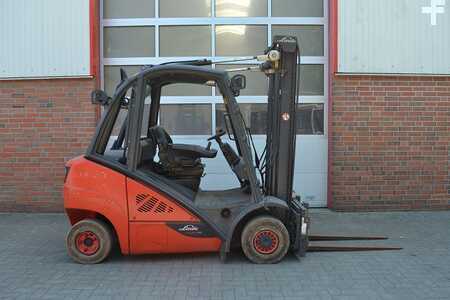 Diesel gaffeltruck 2015  Linde H25D-392 (Nr. D2975) (1)