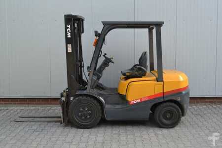 Dieselový VZV 2009  TCM FD30T (Nr. D2992) (2)