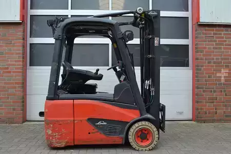 Sähkö - 3 pyör 2017  Linde E16C-386 (Nr. E3008) (1)