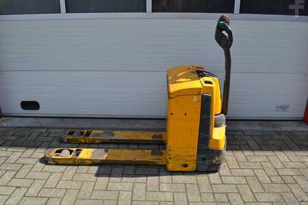 Niederhubwagen 2013 Jungheinrich EJE 116 (Nr. L3001) (2)