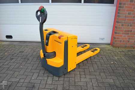 Stoccatori 2010  Jungheinrich EJE118 (Nr. L3039) (7)