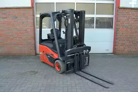 Carrelli elettrici 3 ruote 2019  Linde E15-386 (Nr. E3163) (6)